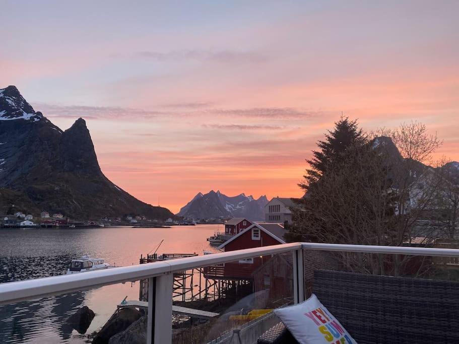 Retro - Cozy With A Fantastic View * Reine